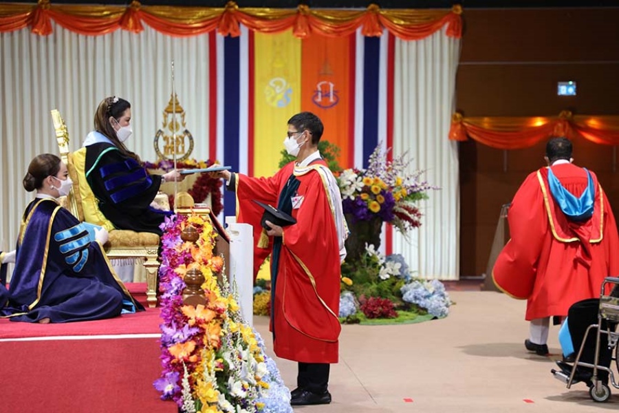 PSU graduates for the academic year 2020